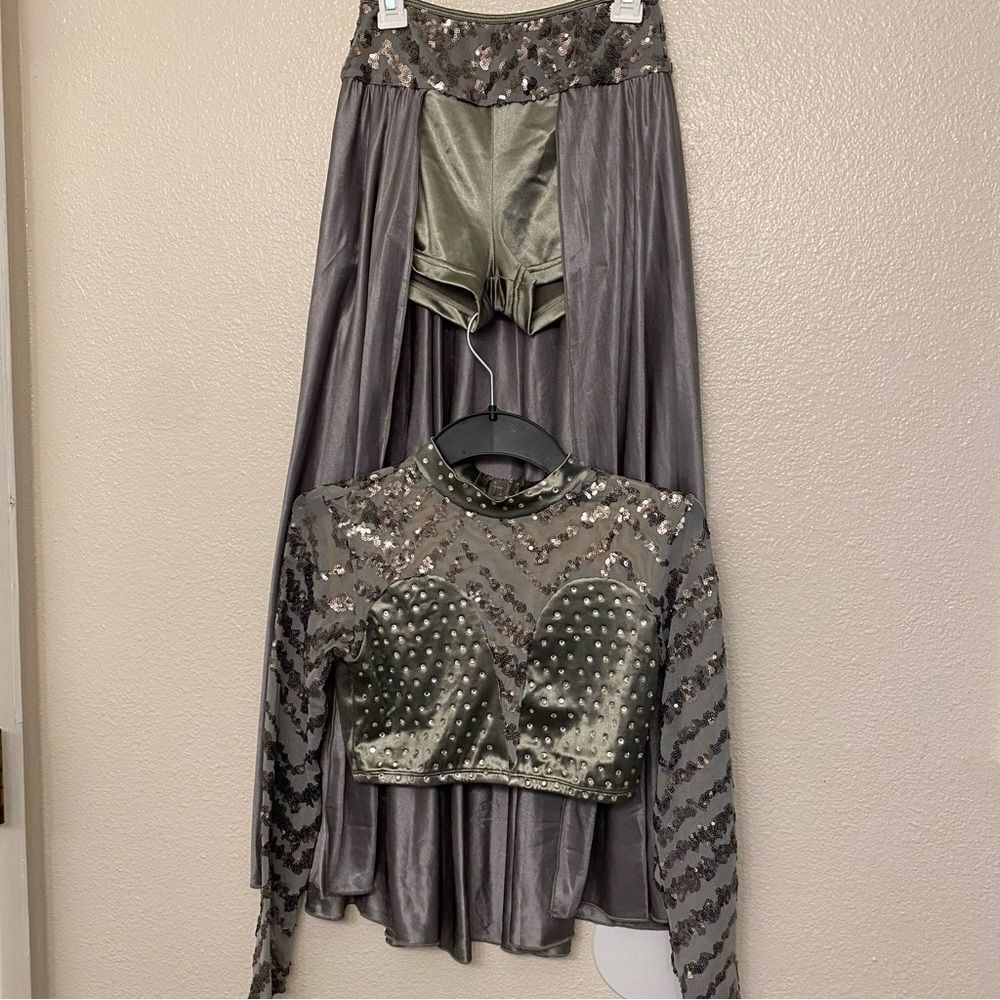 Glamour solo dance costume custom silver gray 2 piece maxi skirt crop top XLC